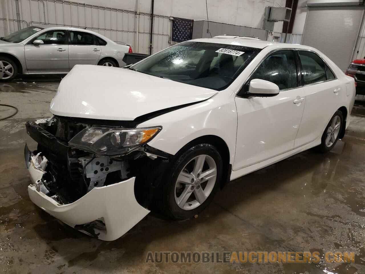 4T1BF1FKXCU580081 TOYOTA CAMRY 2012