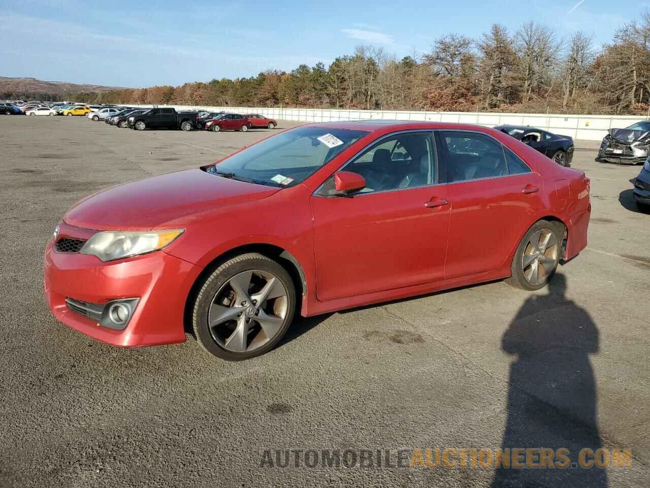 4T1BF1FKXCU626458 TOYOTA CAMRY 2012