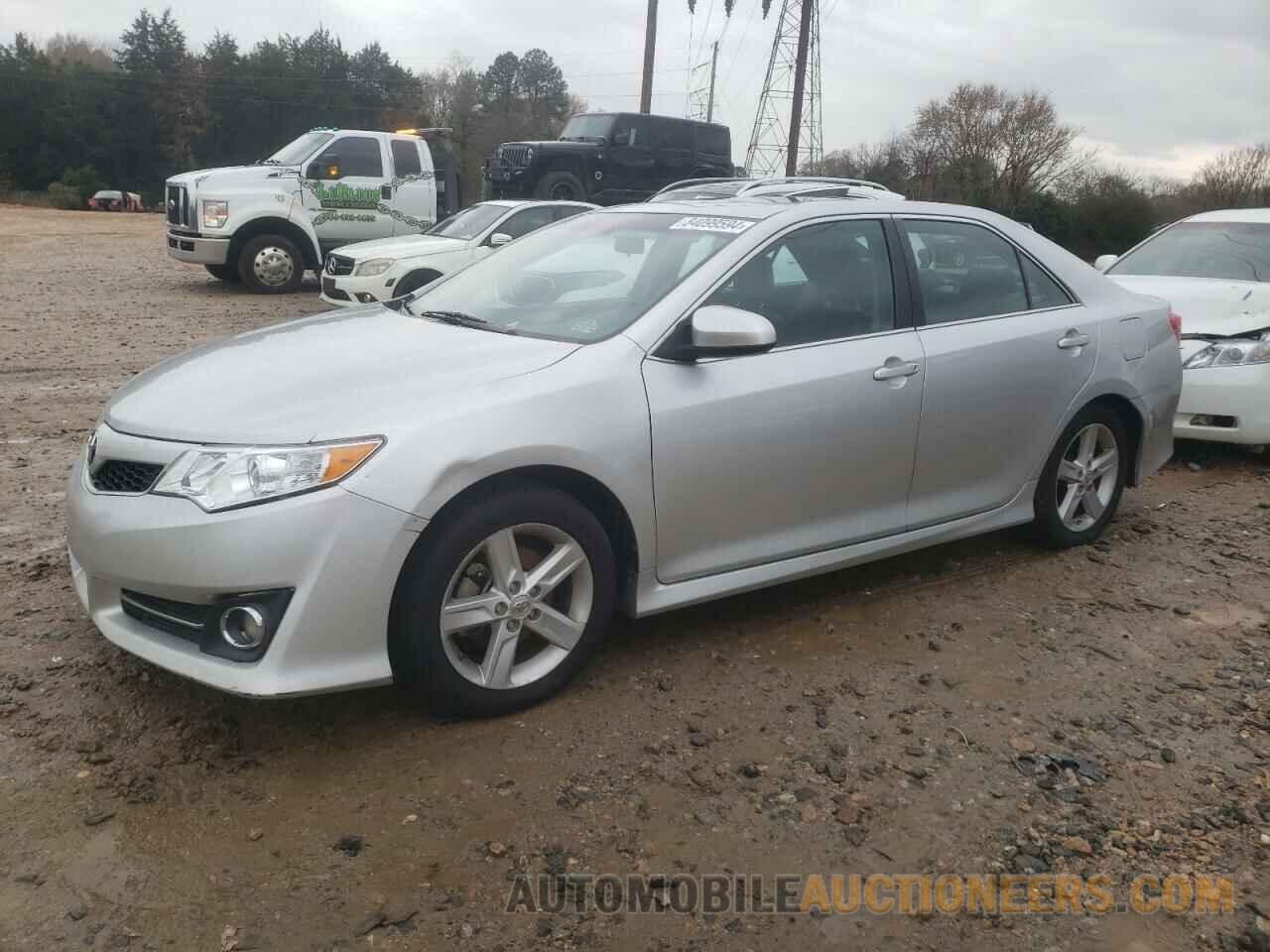 4T1BF1FKXDU232914 TOYOTA CAMRY 2013