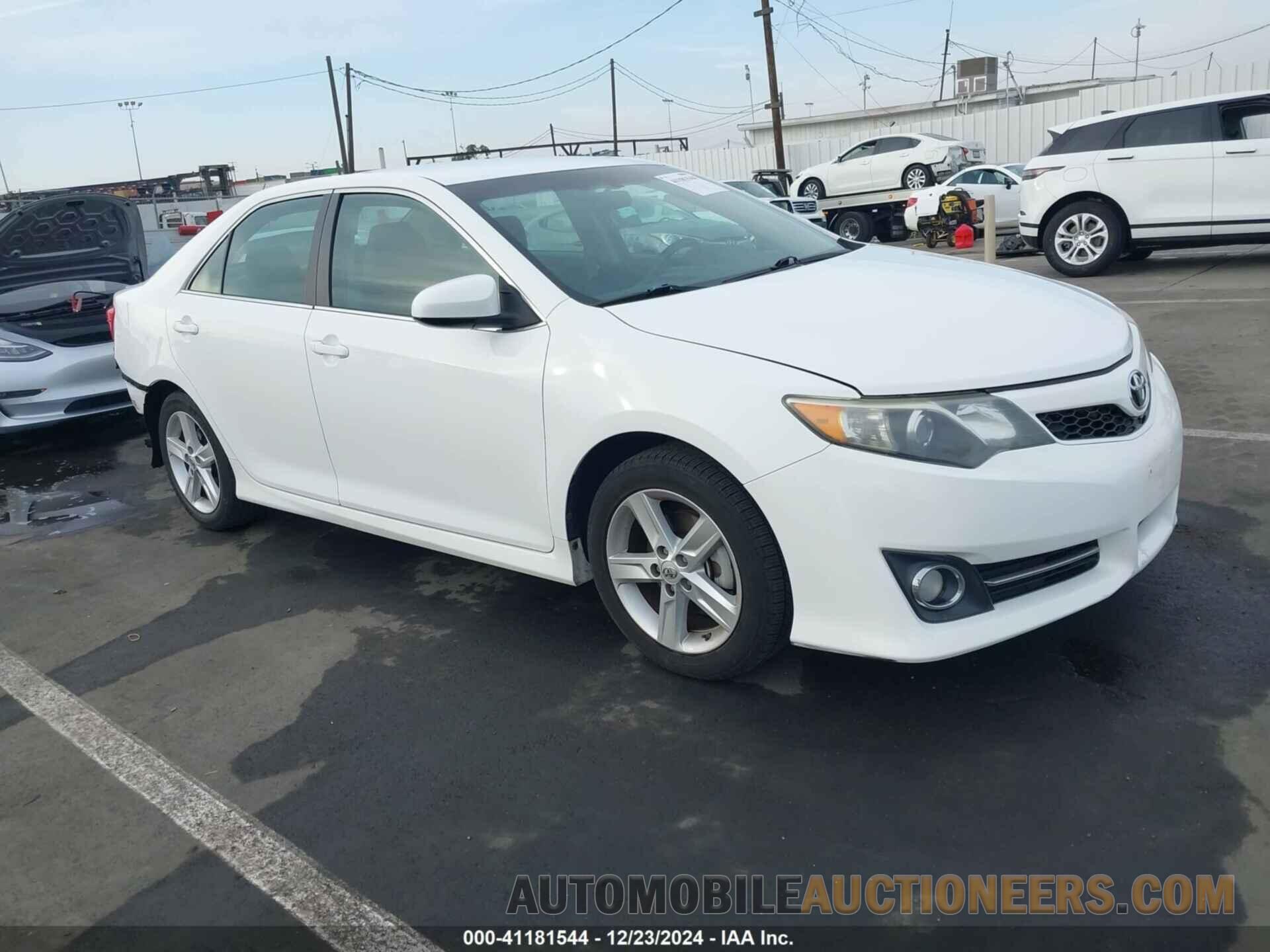 4T1BF1FKXDU273981 TOYOTA CAMRY 2013