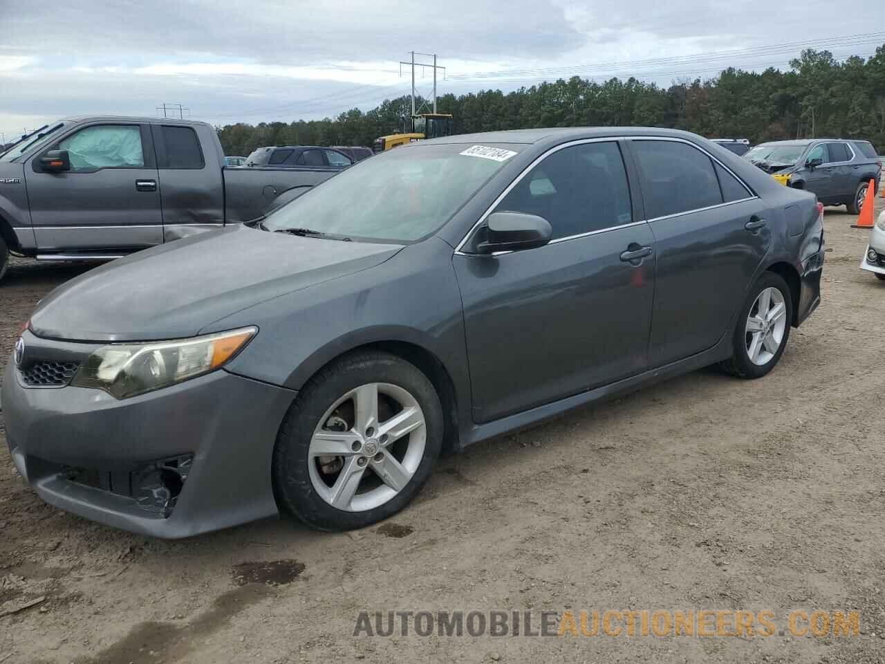 4T1BF1FKXDU281272 TOYOTA CAMRY 2013