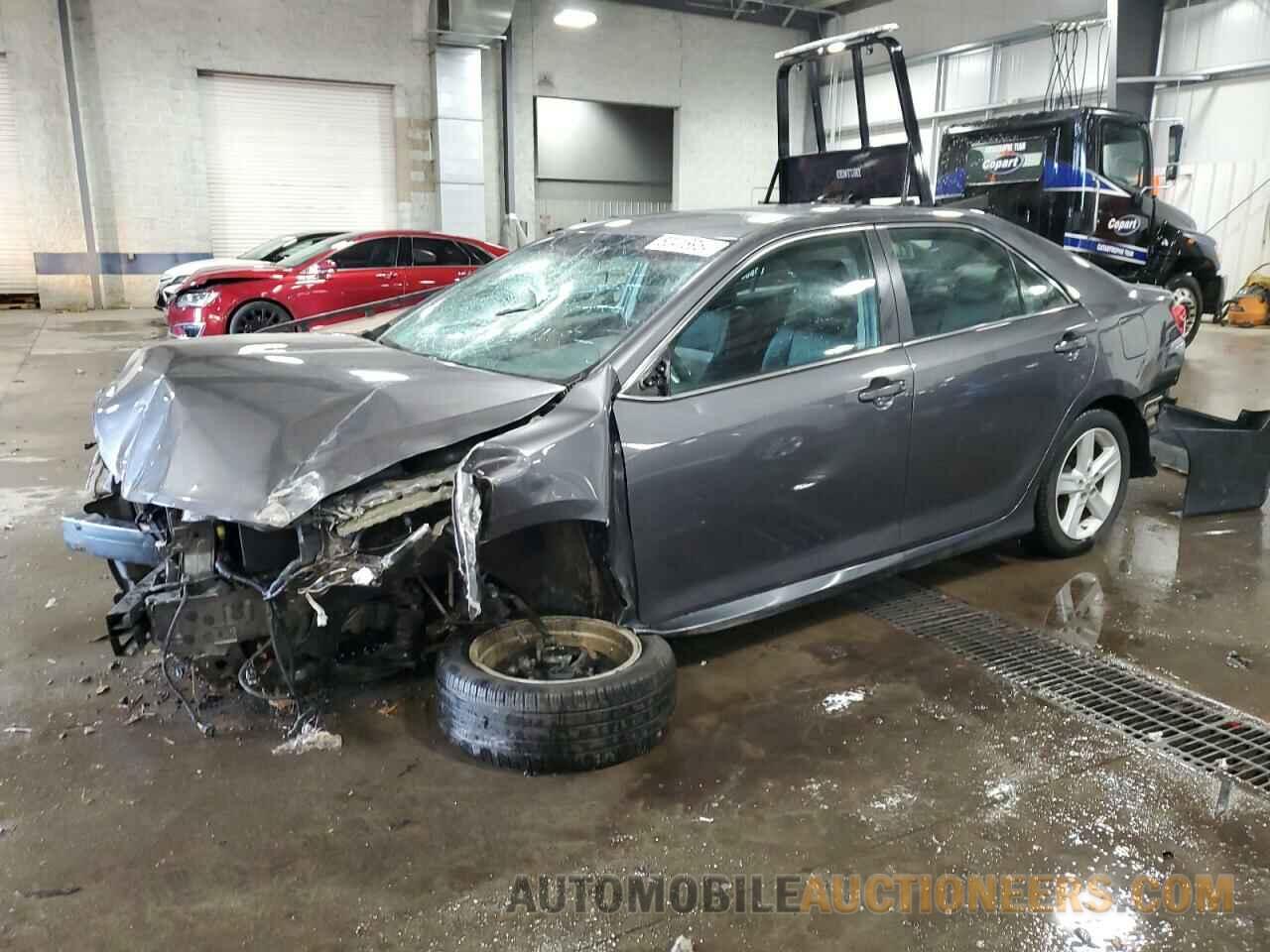 4T1BF1FKXDU665987 TOYOTA CAMRY 2013