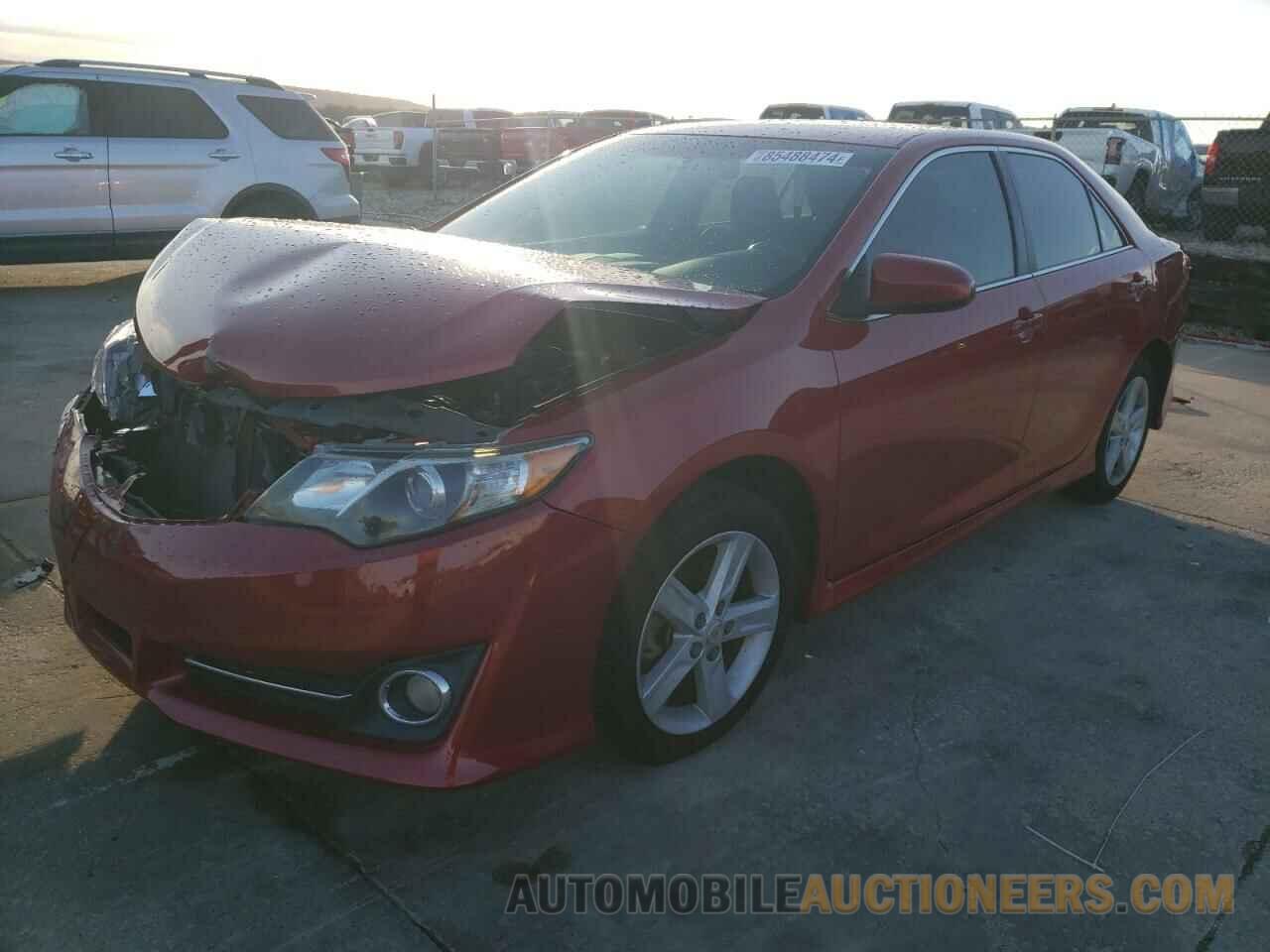 4T1BF1FKXDU670705 TOYOTA CAMRY 2013