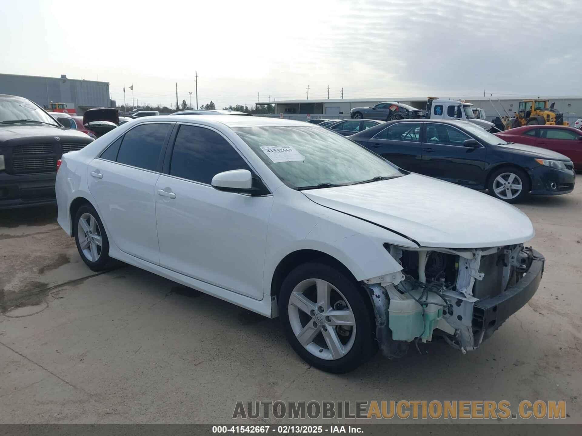 4T1BF1FKXEU388341 TOYOTA CAMRY 2014