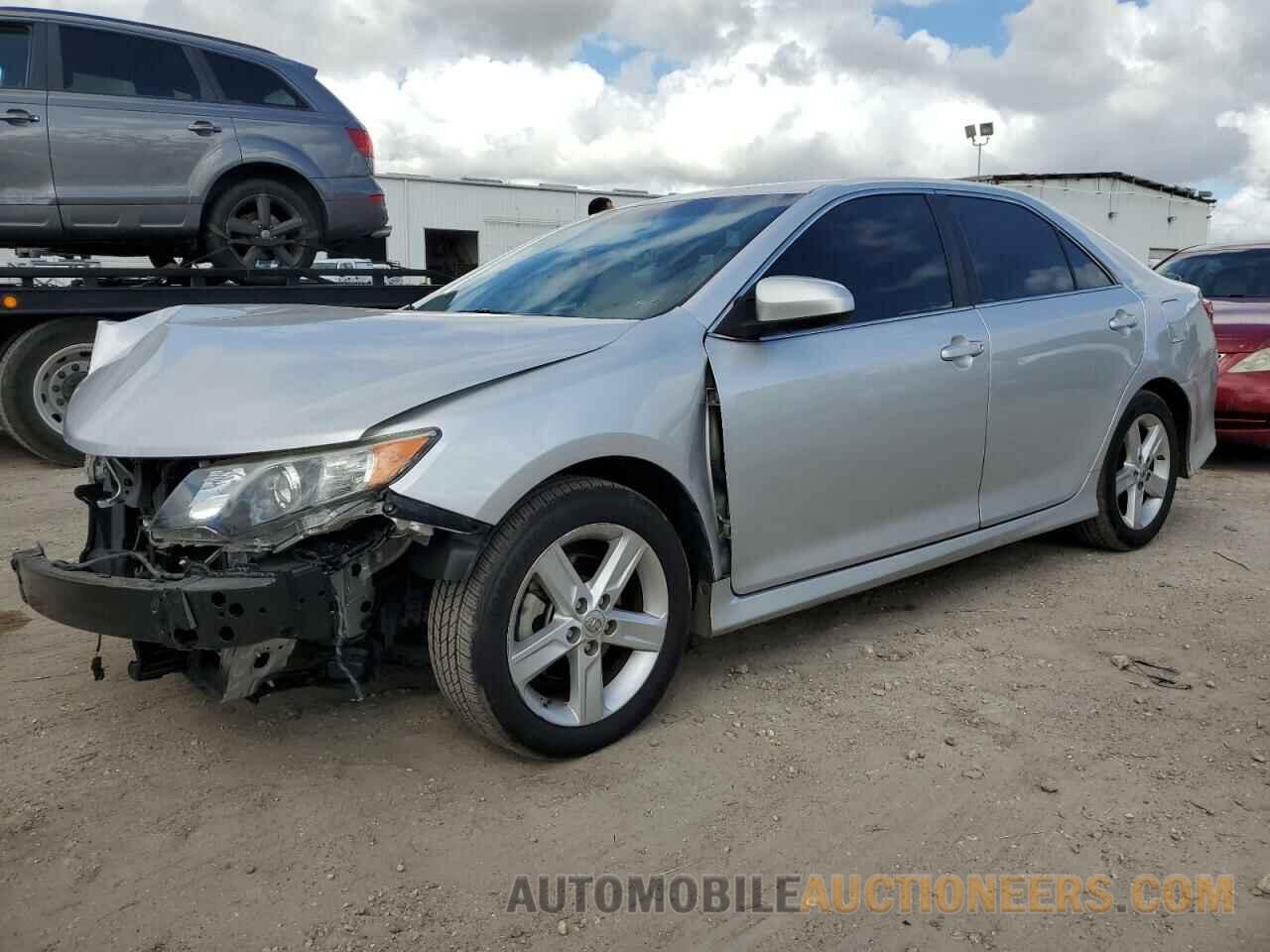 4T1BF1FKXEU430992 TOYOTA CAMRY 2014