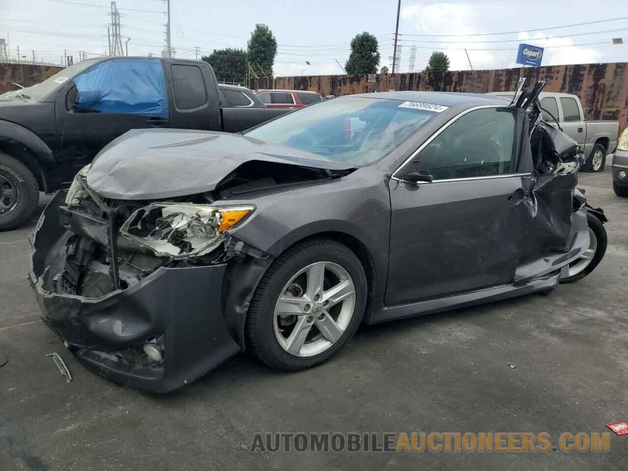 4T1BF1FKXEU763922 TOYOTA CAMRY 2014