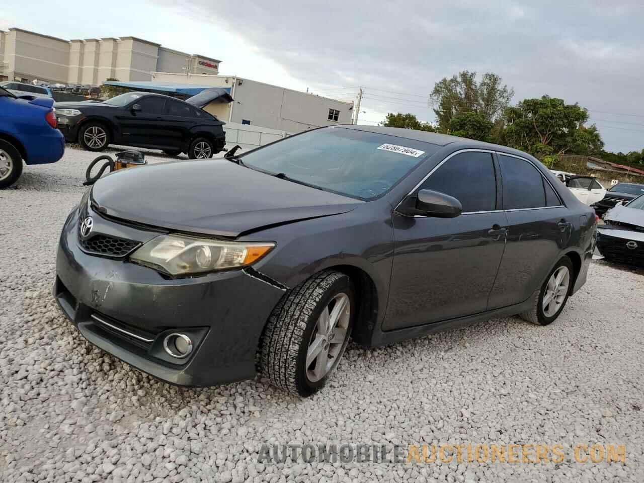 4T1BF1FKXEU819230 TOYOTA CAMRY 2014