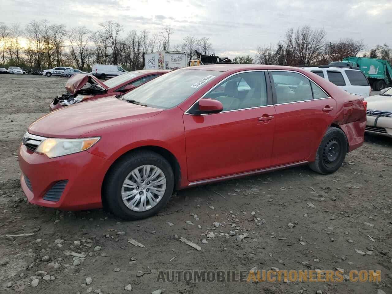 4T1BF1FKXEU857198 TOYOTA CAMRY 2014