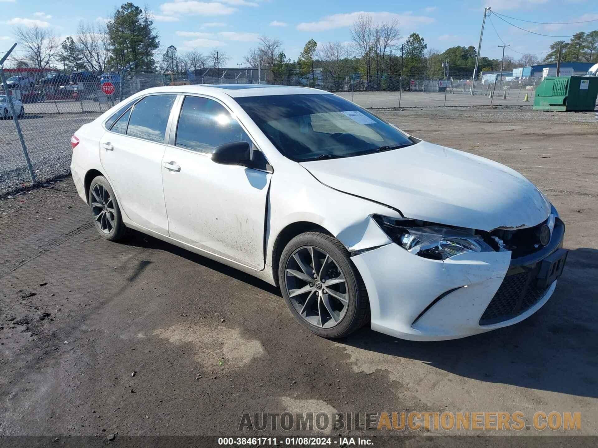 4T1BF1FKXF4059110 TOYOTA CAMRY 2015