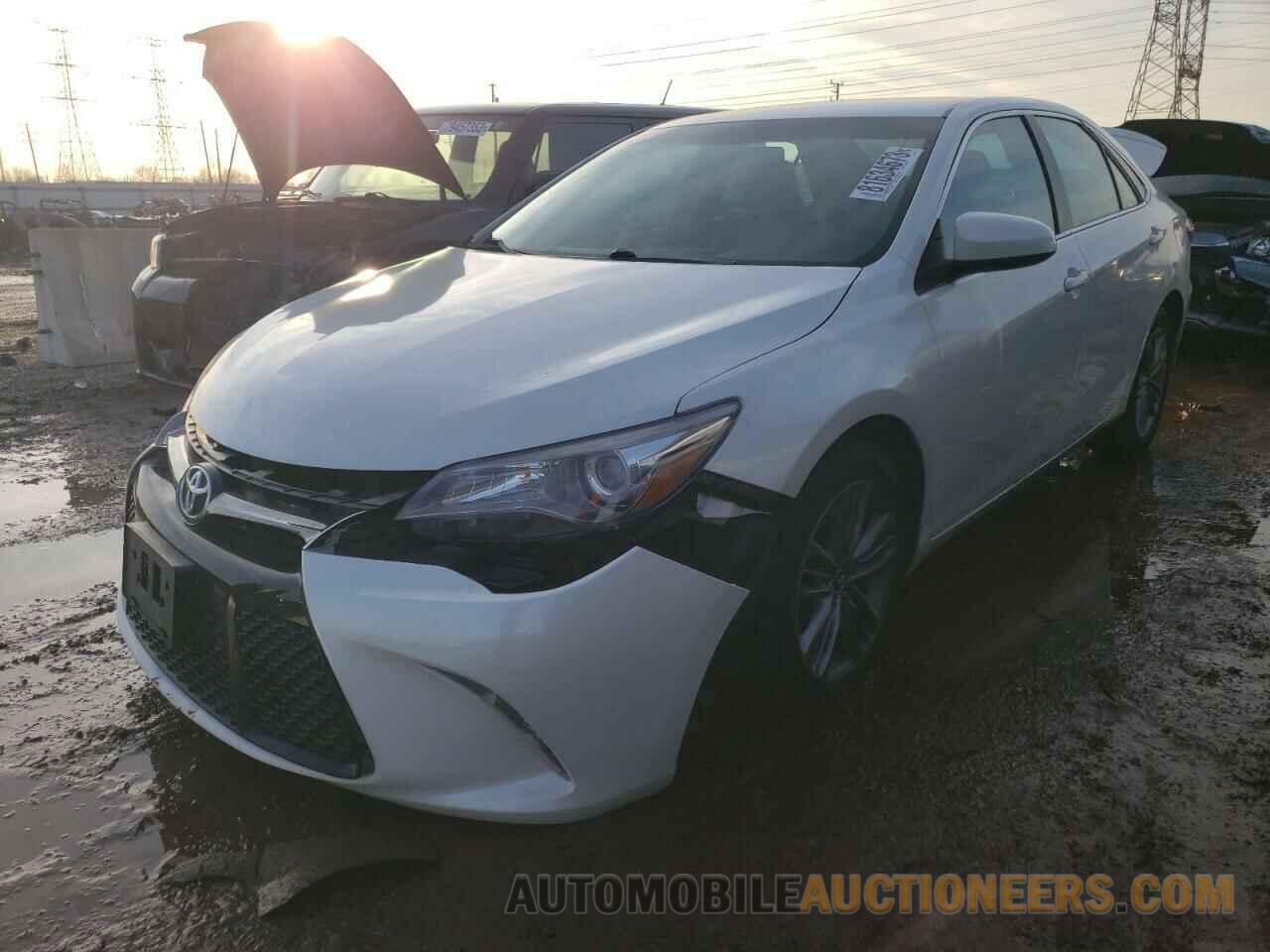 4T1BF1FKXFU020551 TOYOTA CAMRY 2015