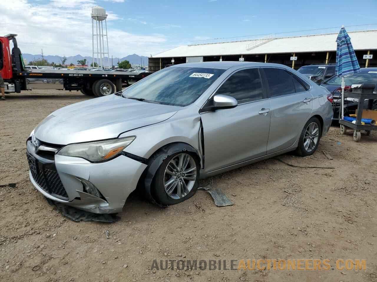 4T1BF1FKXFU042467 TOYOTA CAMRY 2015