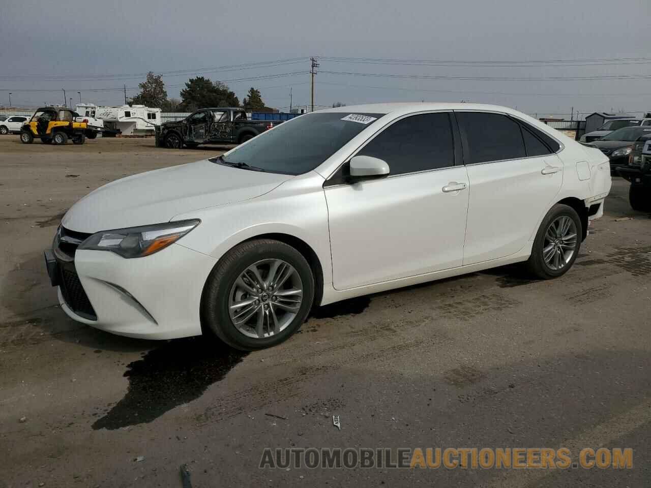 4T1BF1FKXFU053582 TOYOTA CAMRY 2015