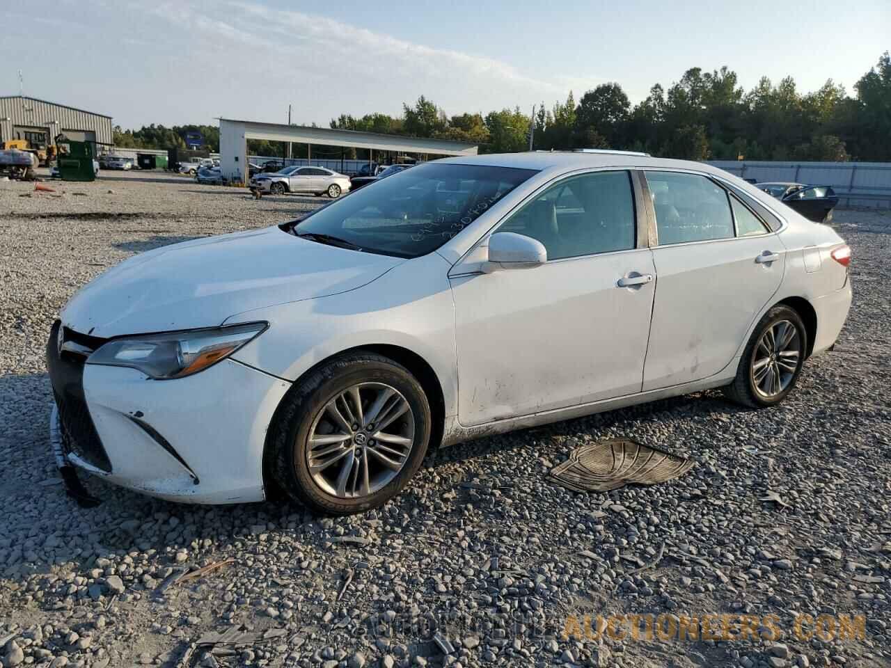 4T1BF1FKXFU059513 TOYOTA CAMRY 2015