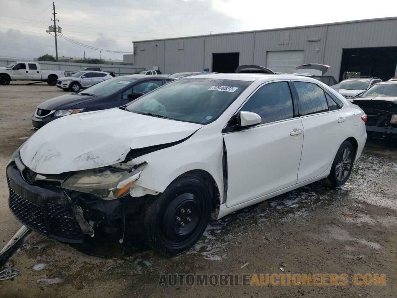 4T1BF1FKXFU059687 TOYOTA CAMRY 2015