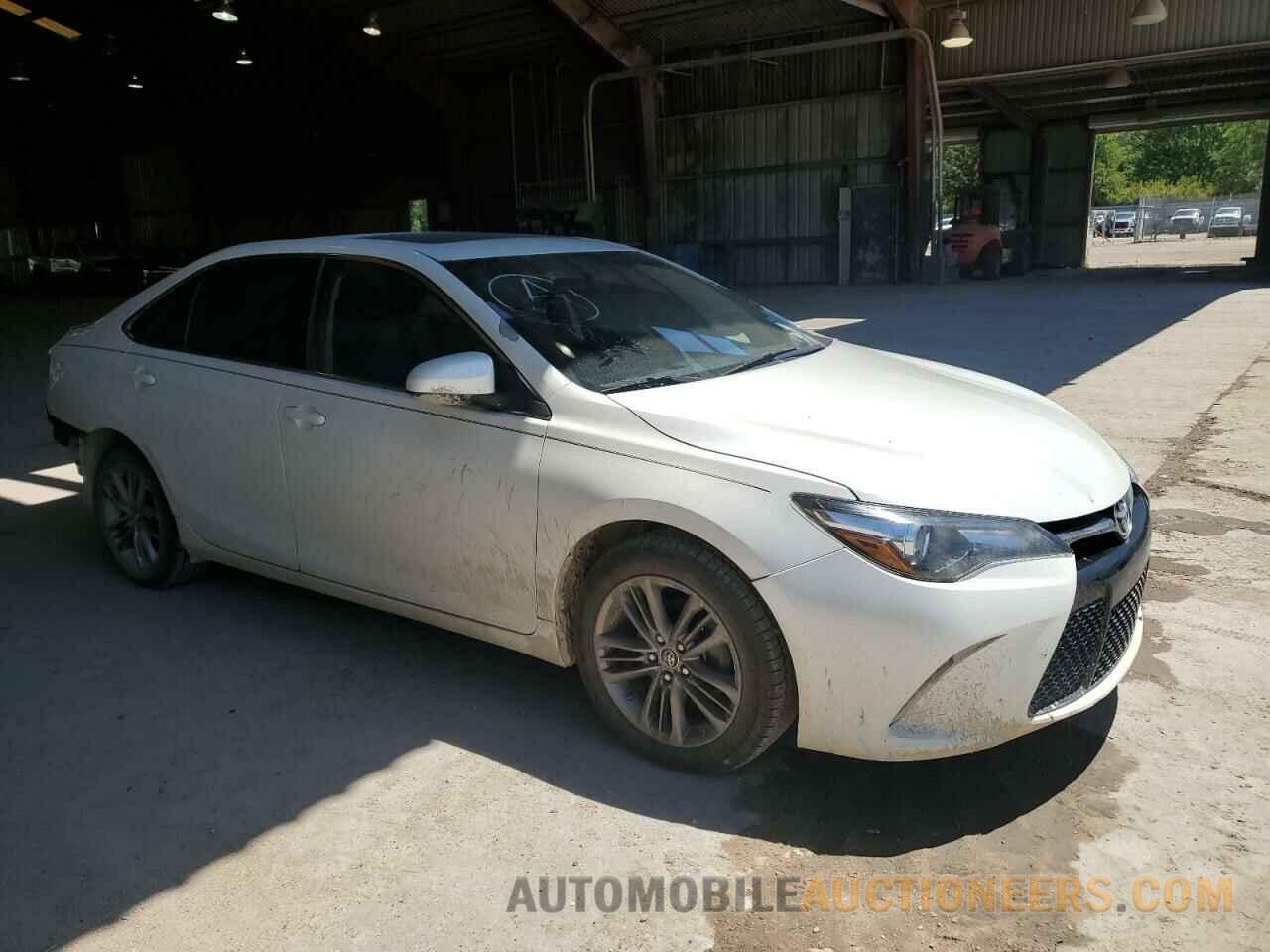 4T1BF1FKXFU082306 TOYOTA CAMRY 2015