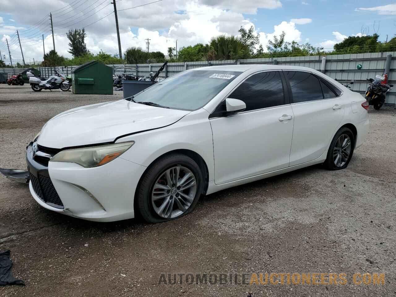 4T1BF1FKXFU085576 TOYOTA CAMRY 2015