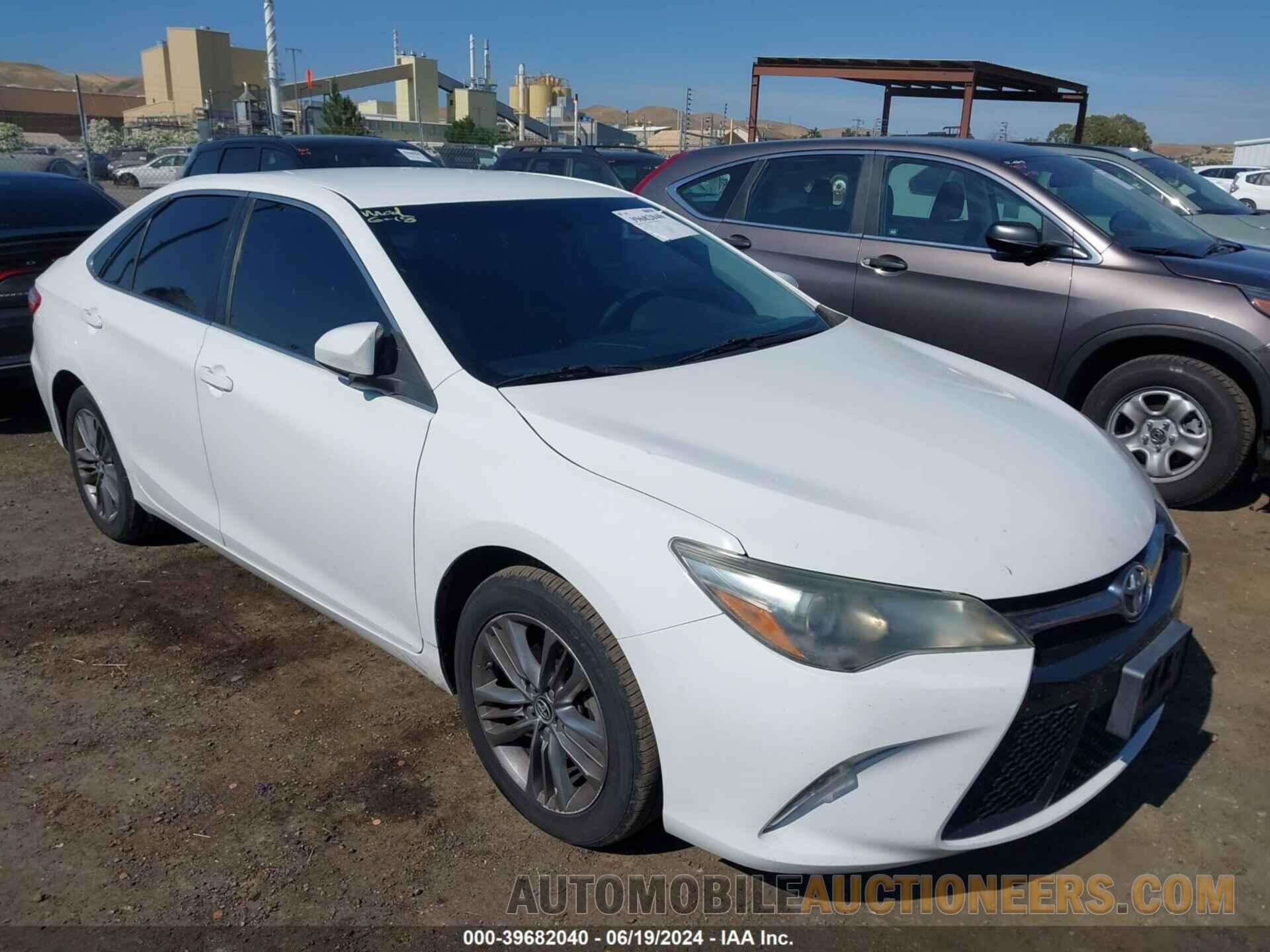 4T1BF1FKXFU113005 TOYOTA CAMRY 2015