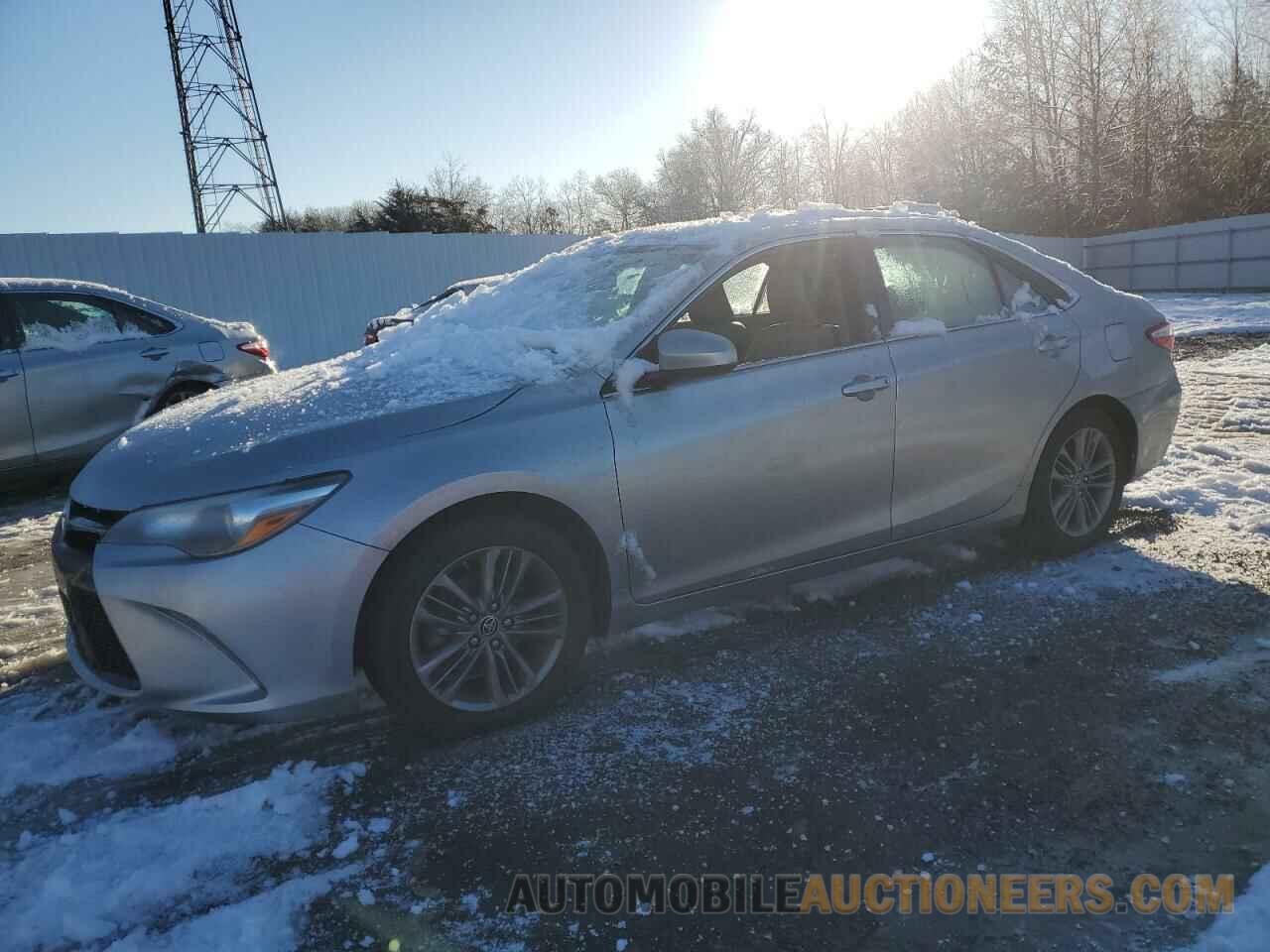 4T1BF1FKXFU113585 TOYOTA CAMRY 2015