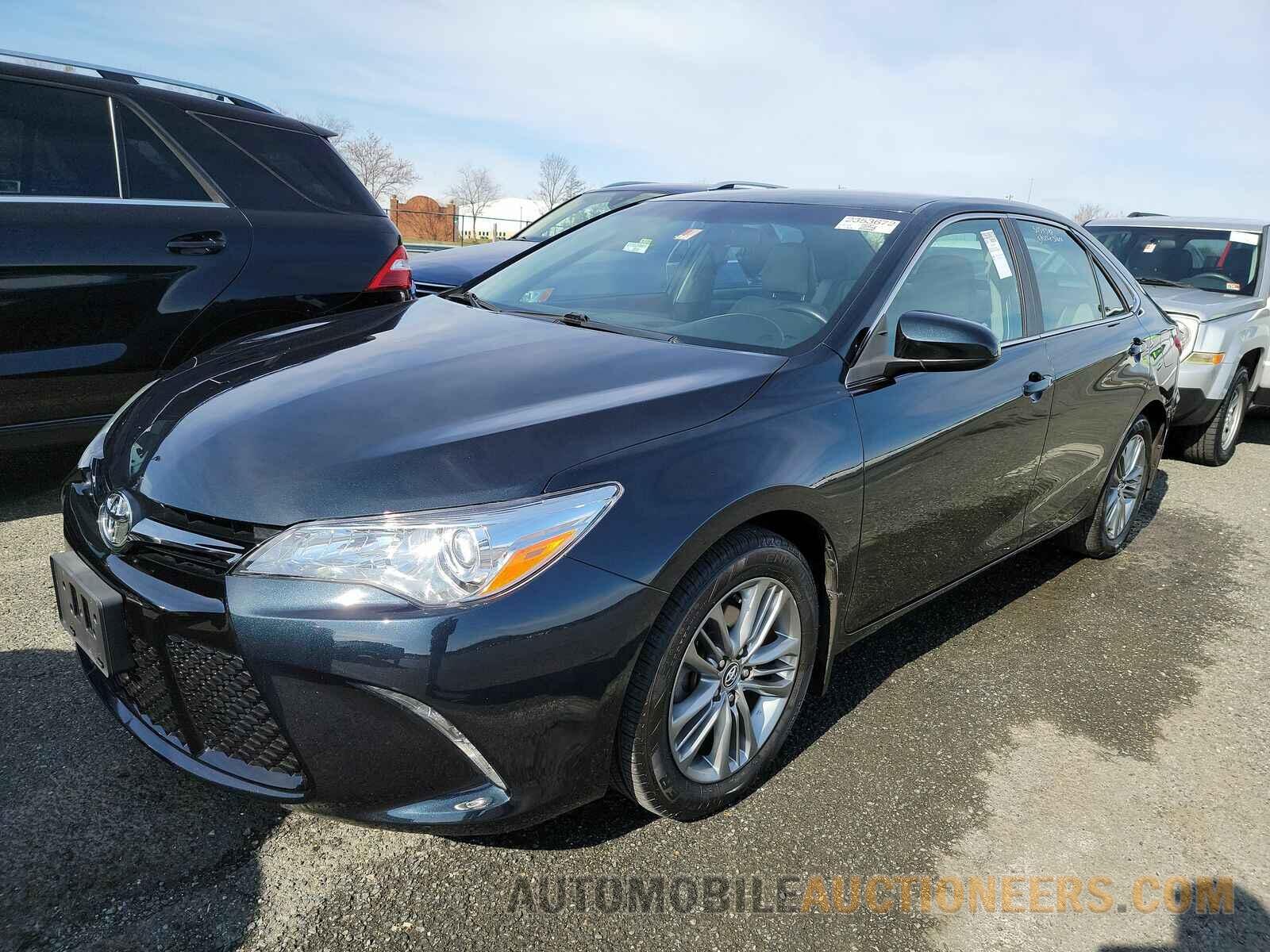 4T1BF1FKXFU486710 Toyota Camry 2015