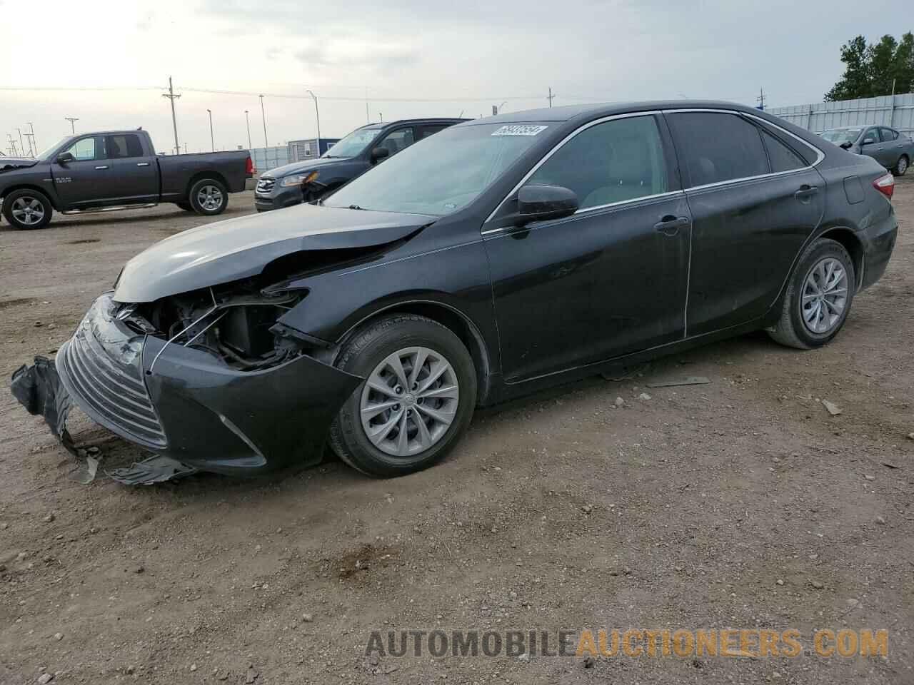 4T1BF1FKXFU886668 TOYOTA CAMRY 2015