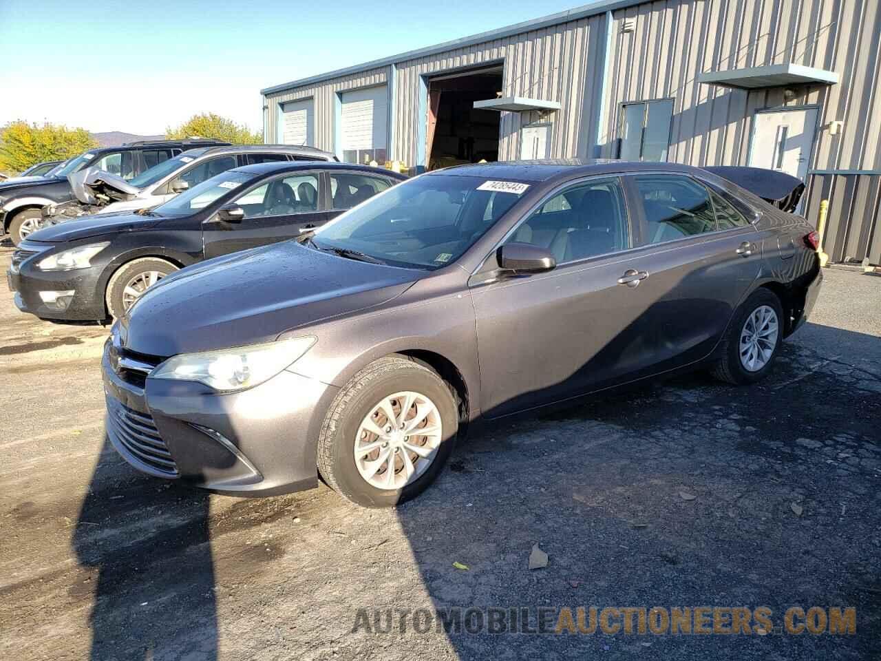 4T1BF1FKXFU905333 TOYOTA CAMRY 2015