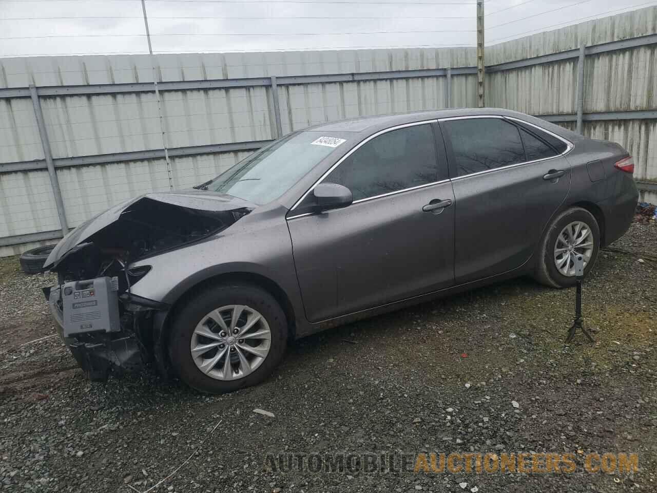 4T1BF1FKXFU932614 TOYOTA CAMRY 2015