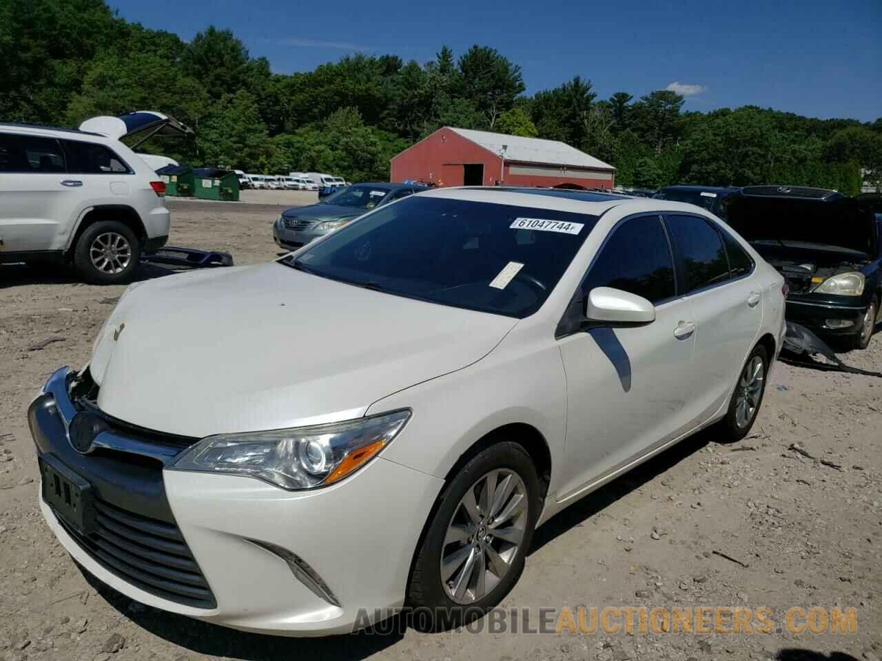 4T1BF1FKXFU958615 TOYOTA CAMRY 2015