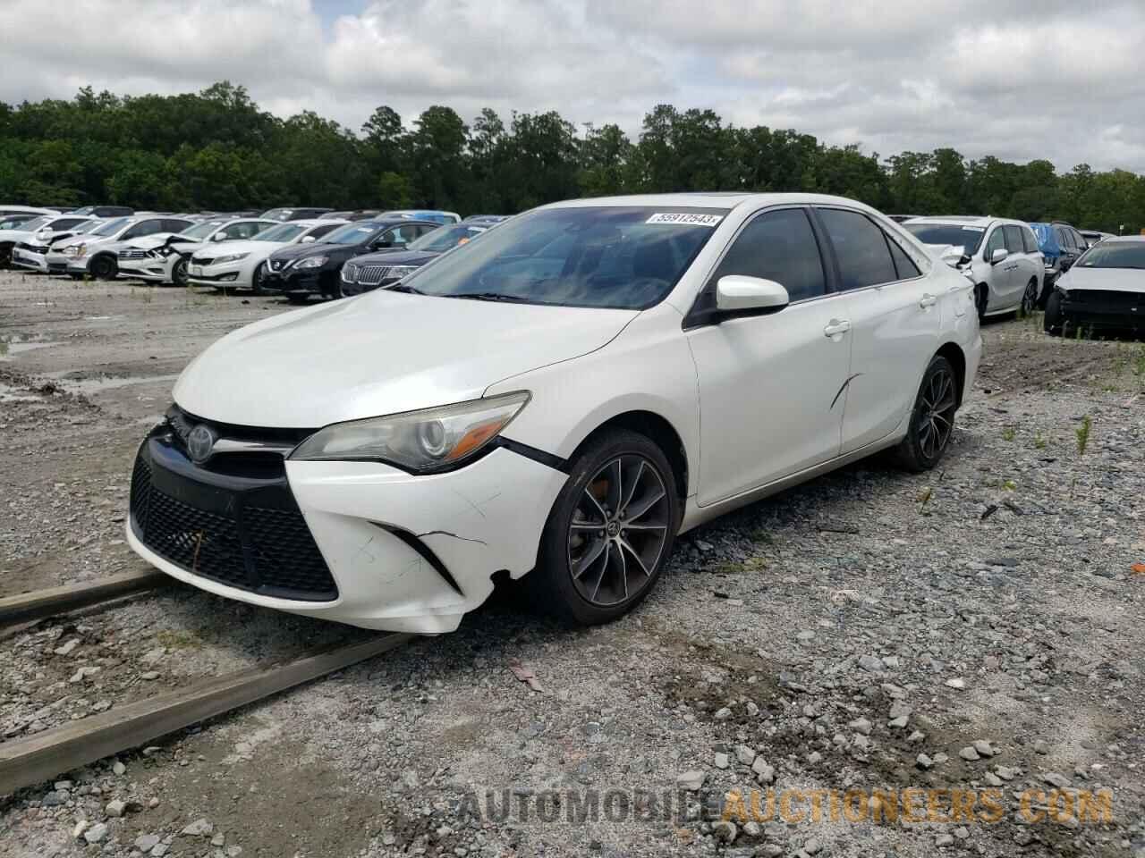 4T1BF1FKXFU976435 TOYOTA CAMRY 2015