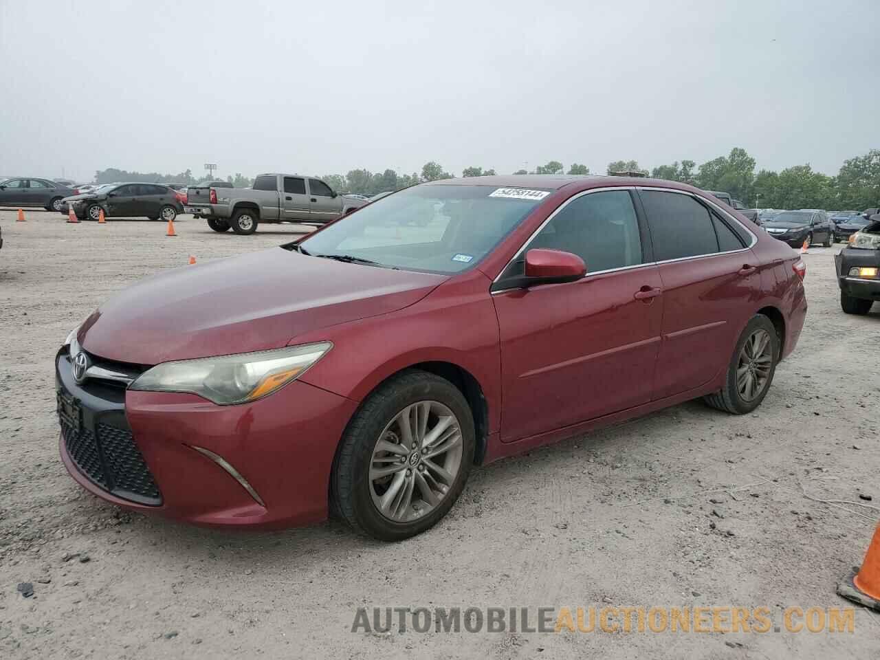 4T1BF1FKXFU985572 TOYOTA CAMRY 2015