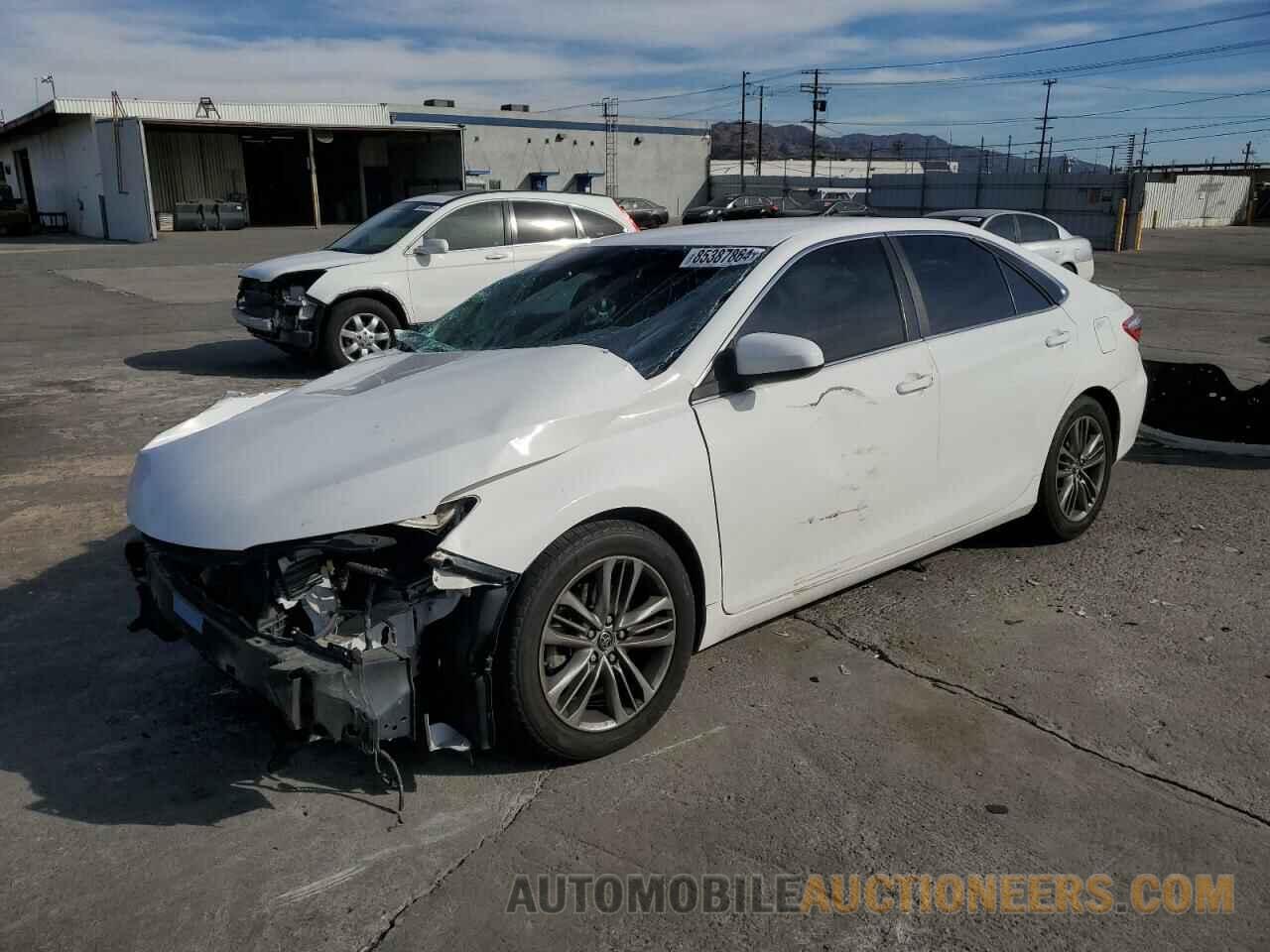 4T1BF1FKXFU993851 TOYOTA CAMRY 2015