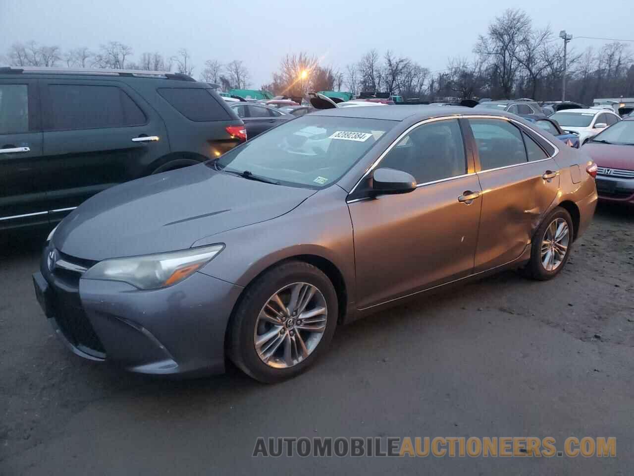 4T1BF1FKXGU125527 TOYOTA CAMRY 2016