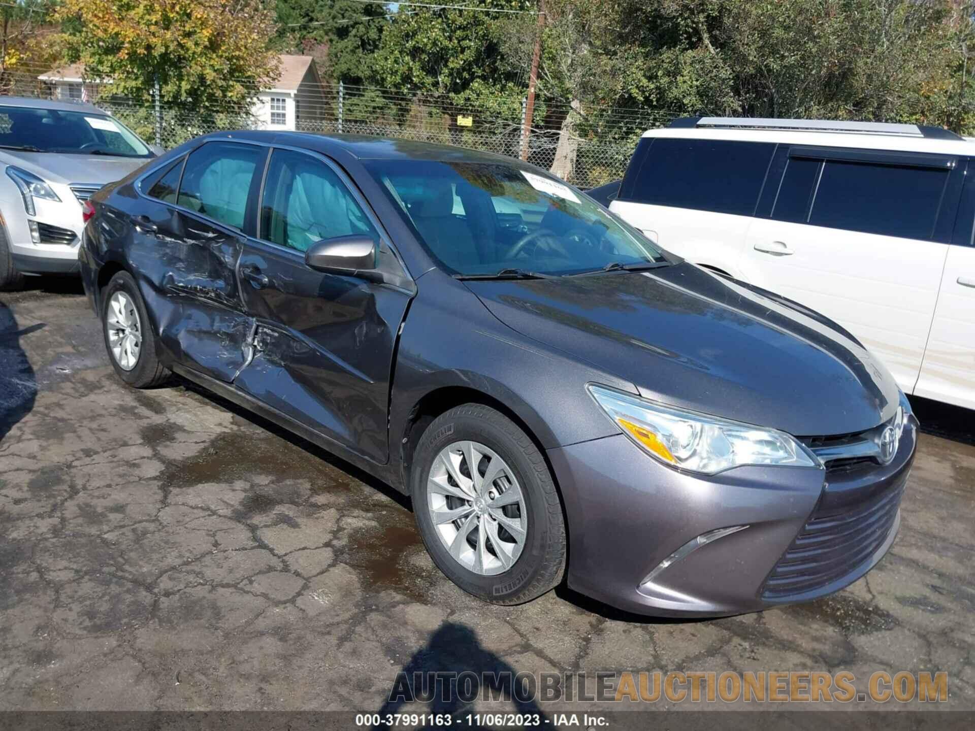 4T1BF1FKXGU143266 TOYOTA CAMRY 2016