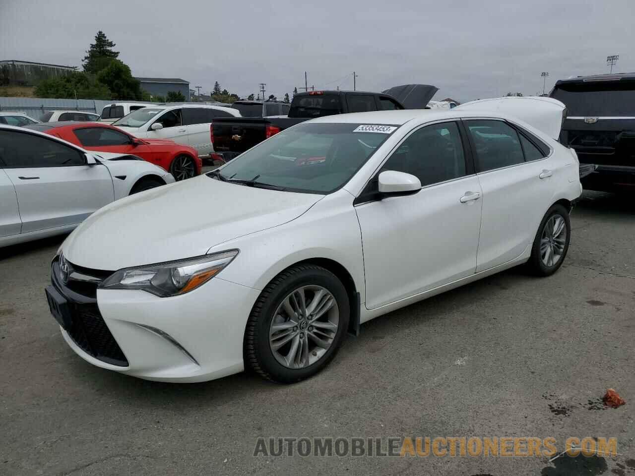 4T1BF1FKXGU143932 TOYOTA CAMRY 2016