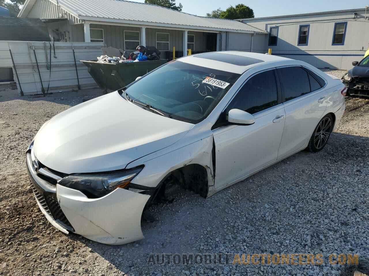 4T1BF1FKXGU145275 TOYOTA CAMRY 2016