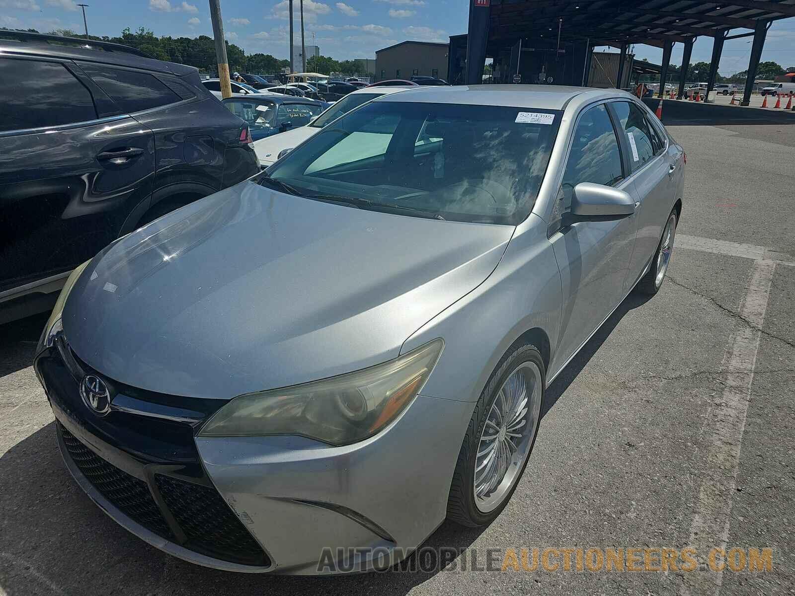 4T1BF1FKXGU147253 Toyota Camry 2016