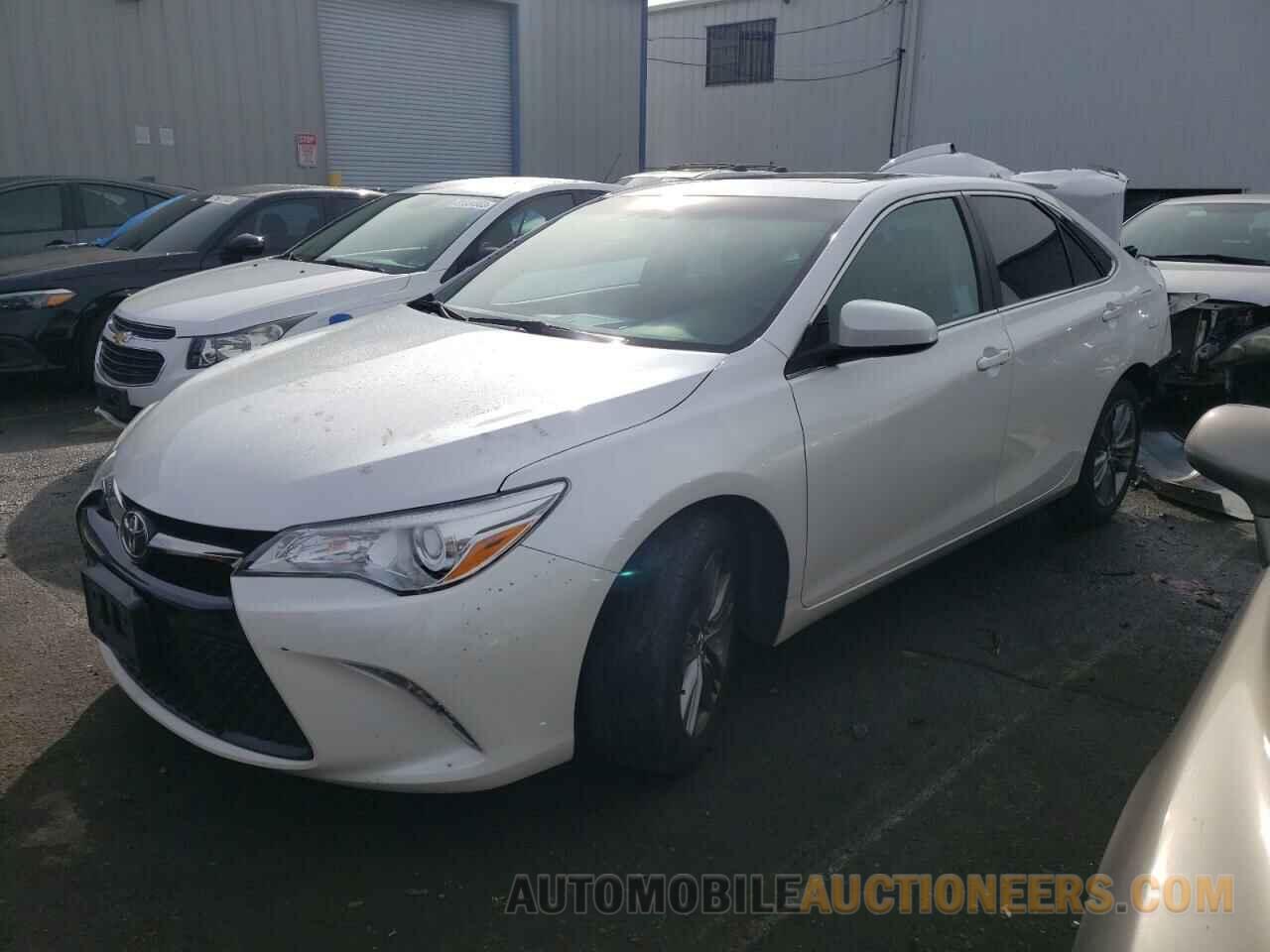 4T1BF1FKXGU153828 TOYOTA CAMRY 2016