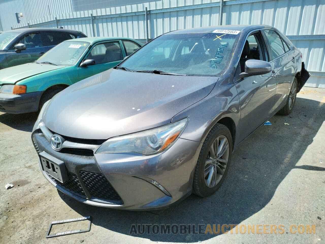 4T1BF1FKXGU171925 TOYOTA CAMRY 2016