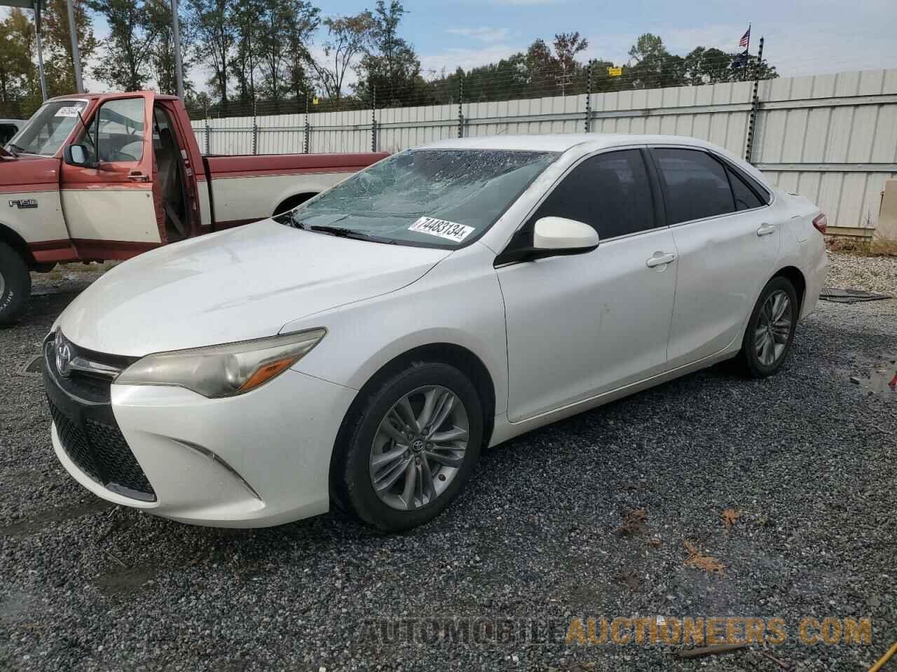 4T1BF1FKXGU207404 TOYOTA CAMRY 2016