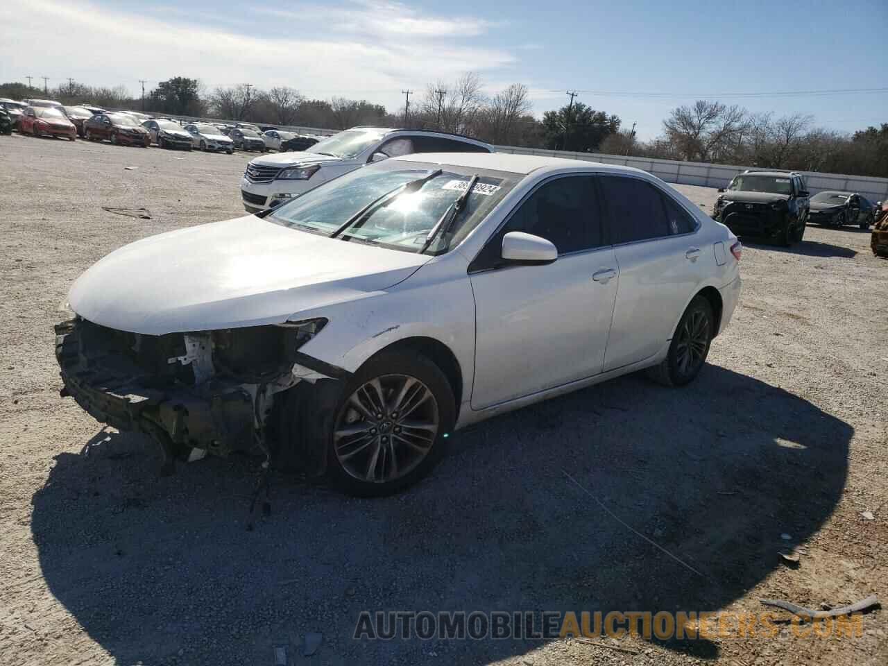 4T1BF1FKXGU207449 TOYOTA CAMRY 2016