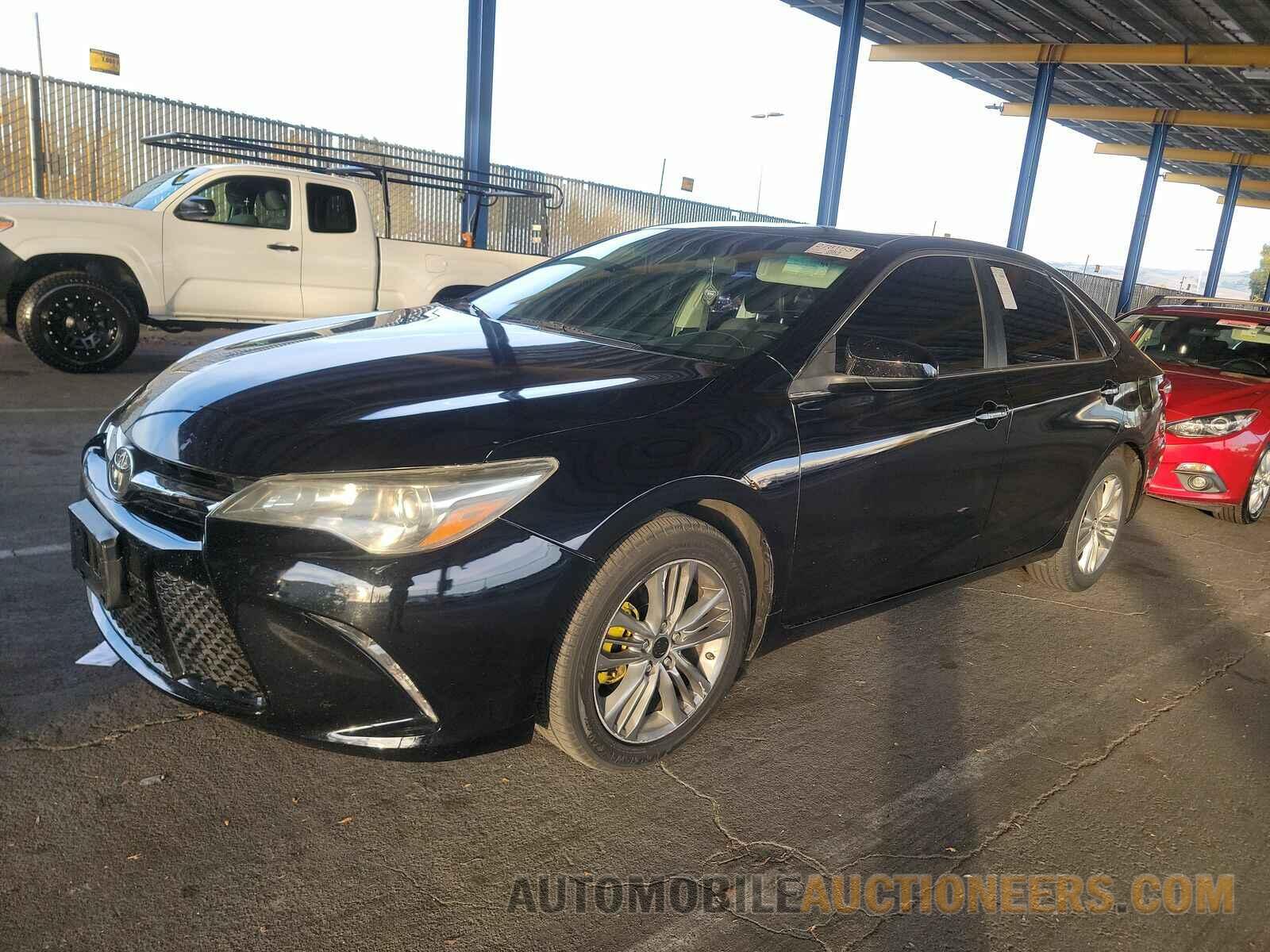 4T1BF1FKXGU212506 Toyota Camry 2016