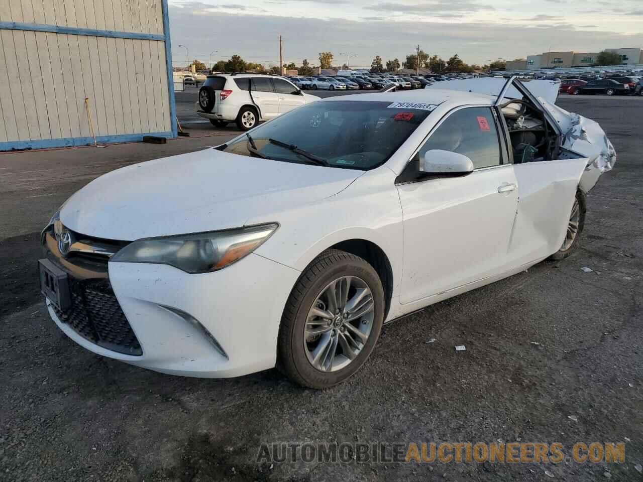 4T1BF1FKXGU215082 TOYOTA CAMRY 2016