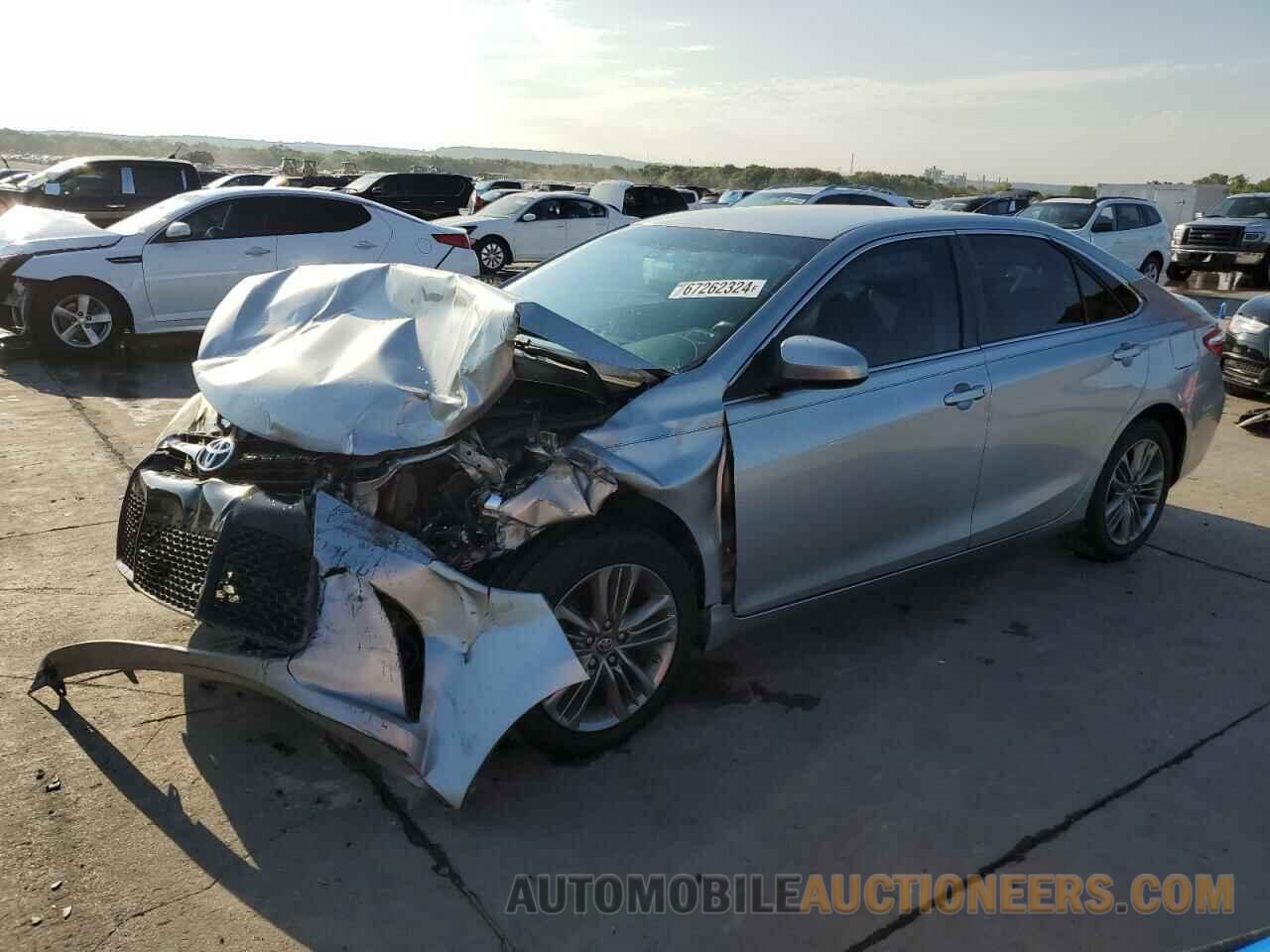 4T1BF1FKXGU223019 TOYOTA CAMRY 2016