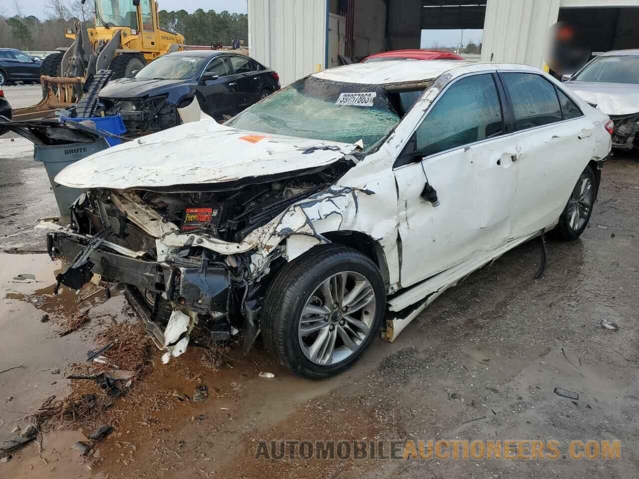 4T1BF1FKXGU230083 TOYOTA CAMRY 2016