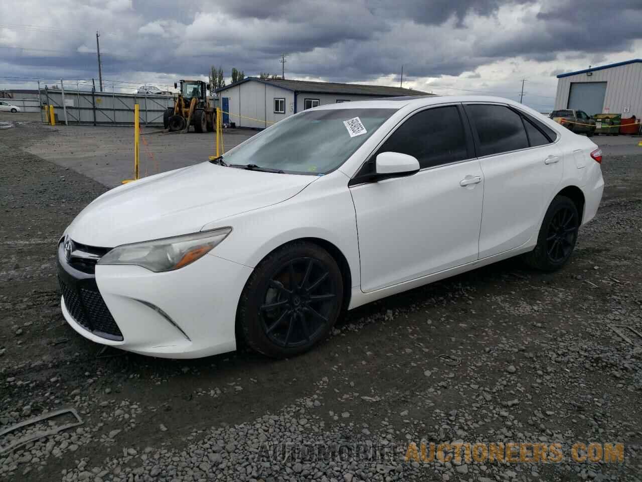 4T1BF1FKXGU232495 TOYOTA CAMRY 2016