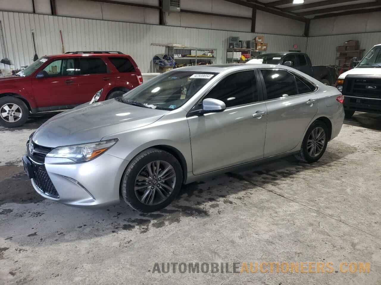 4T1BF1FKXGU239589 TOYOTA CAMRY 2016