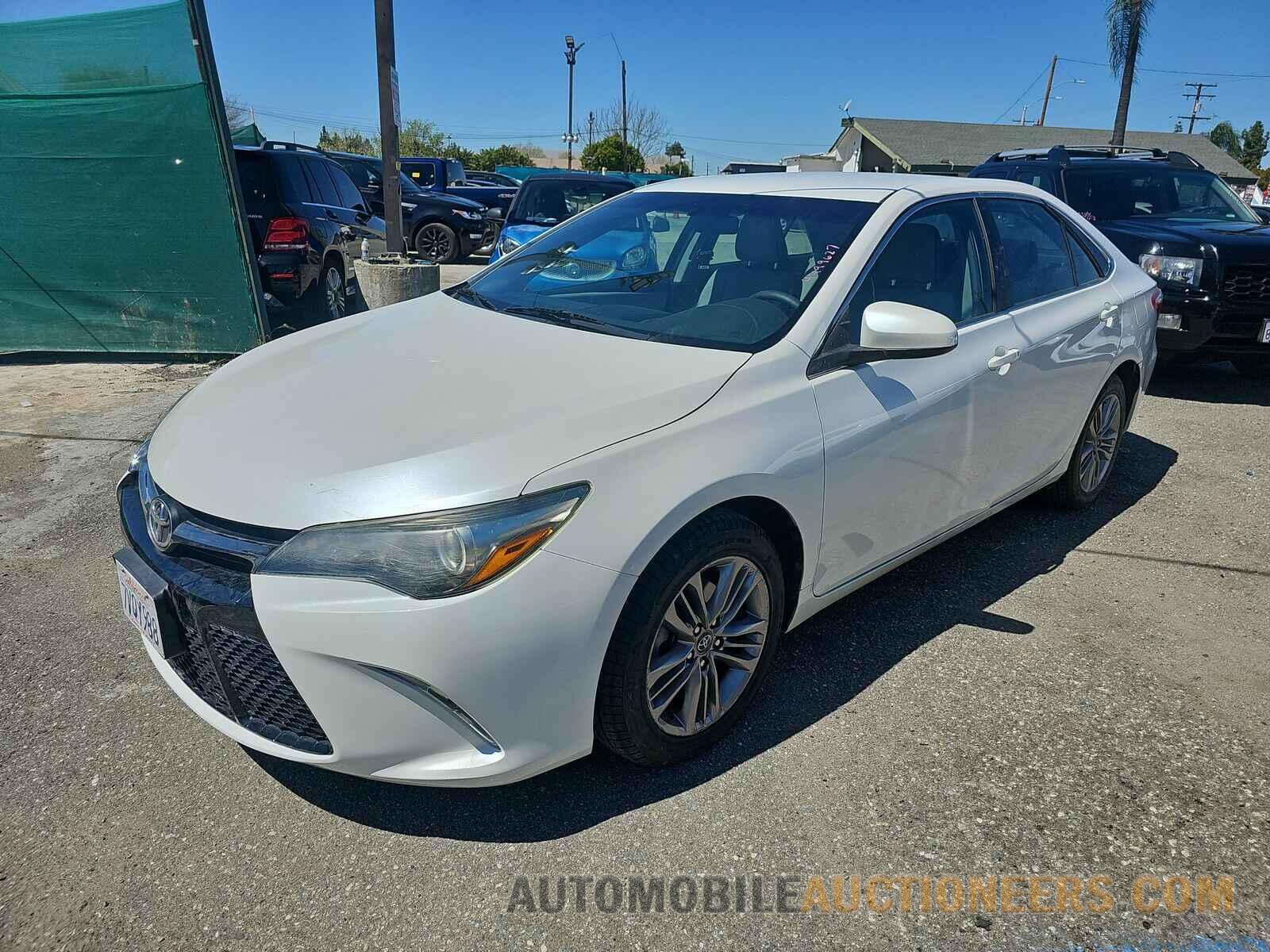 4T1BF1FKXGU258059 Toyota Camry 2016