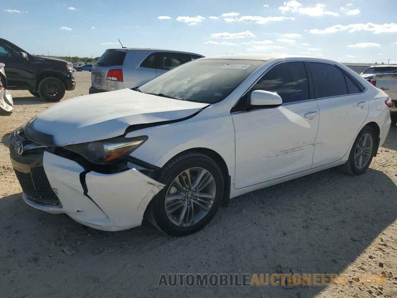 4T1BF1FKXGU261186 TOYOTA CAMRY 2016