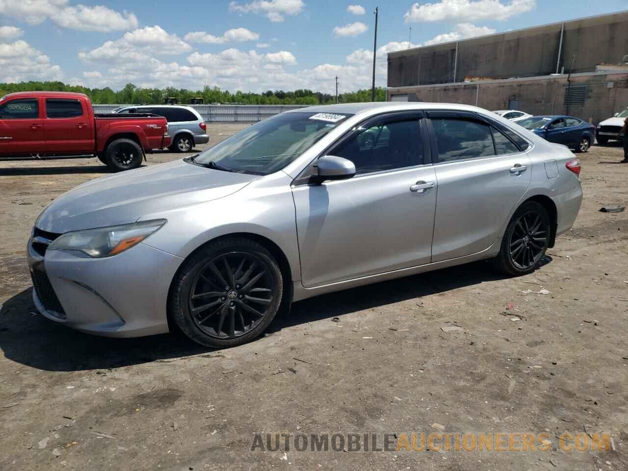 4T1BF1FKXGU501028 TOYOTA CAMRY 2016