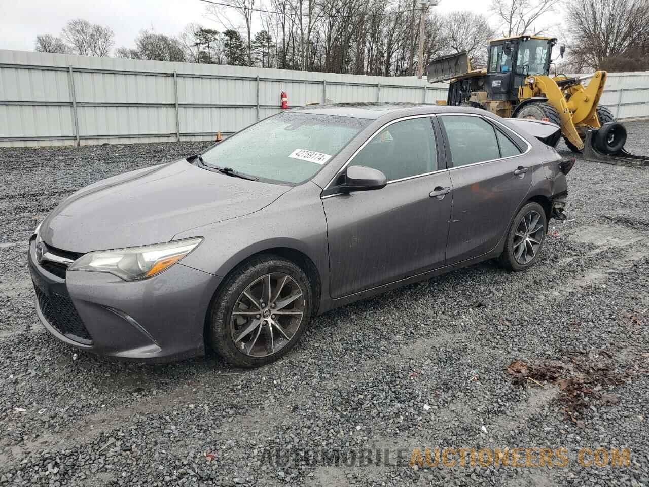 4T1BF1FKXGU517276 TOYOTA CAMRY 2016