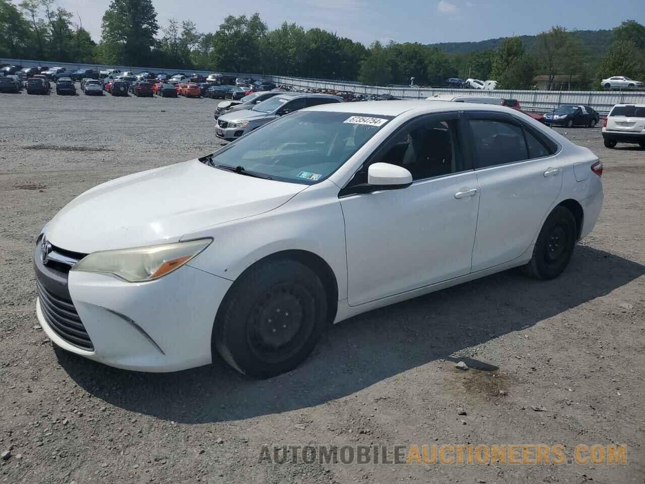 4T1BF1FKXGU544686 TOYOTA CAMRY 2016